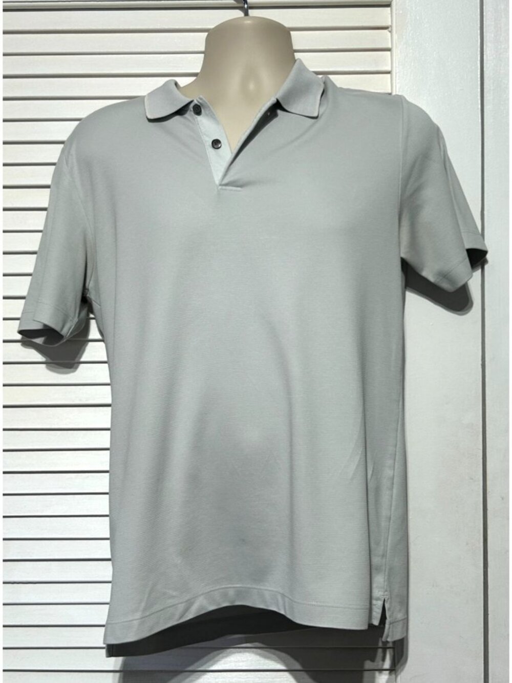 Theory Men's Grey Short Sleeve Polo Shirt Lightweight Size Small 3460